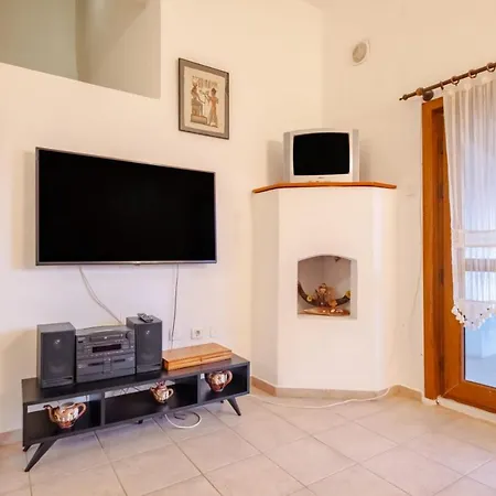 House Near Paradise Bay In Bodrum 아파트 골터크부쿠