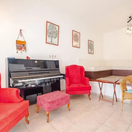 Apartament House Near Paradise Bay In Bodrum Göltürkbükü